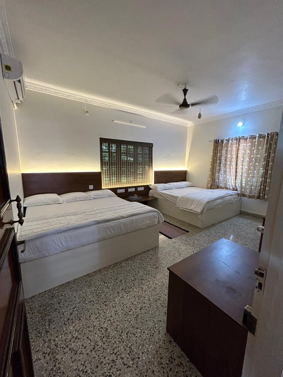 Outdoor greenery around Golden Nature Homestay